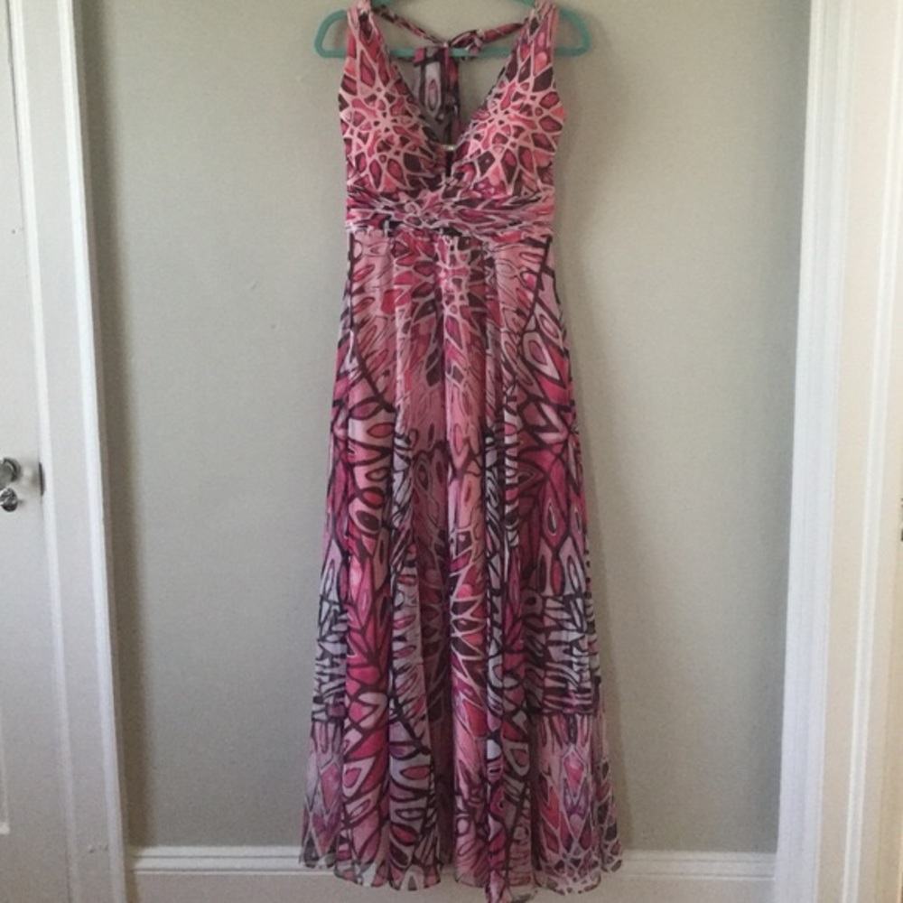 WHBM halter Maxi dress size 4, nwt